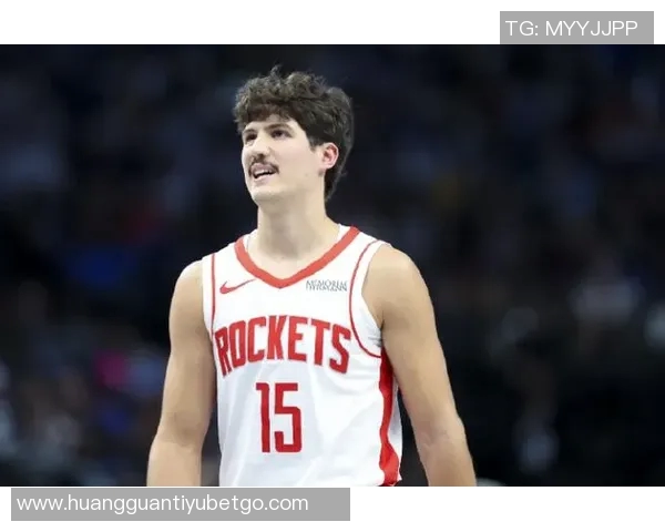 鹈鹕三分手感冰凉仅命中五球半场苦战火箭仅落后一分