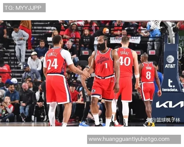 卢谈祖巴茨缺阵对球队影响深远全队需团结一致共同弥补不足